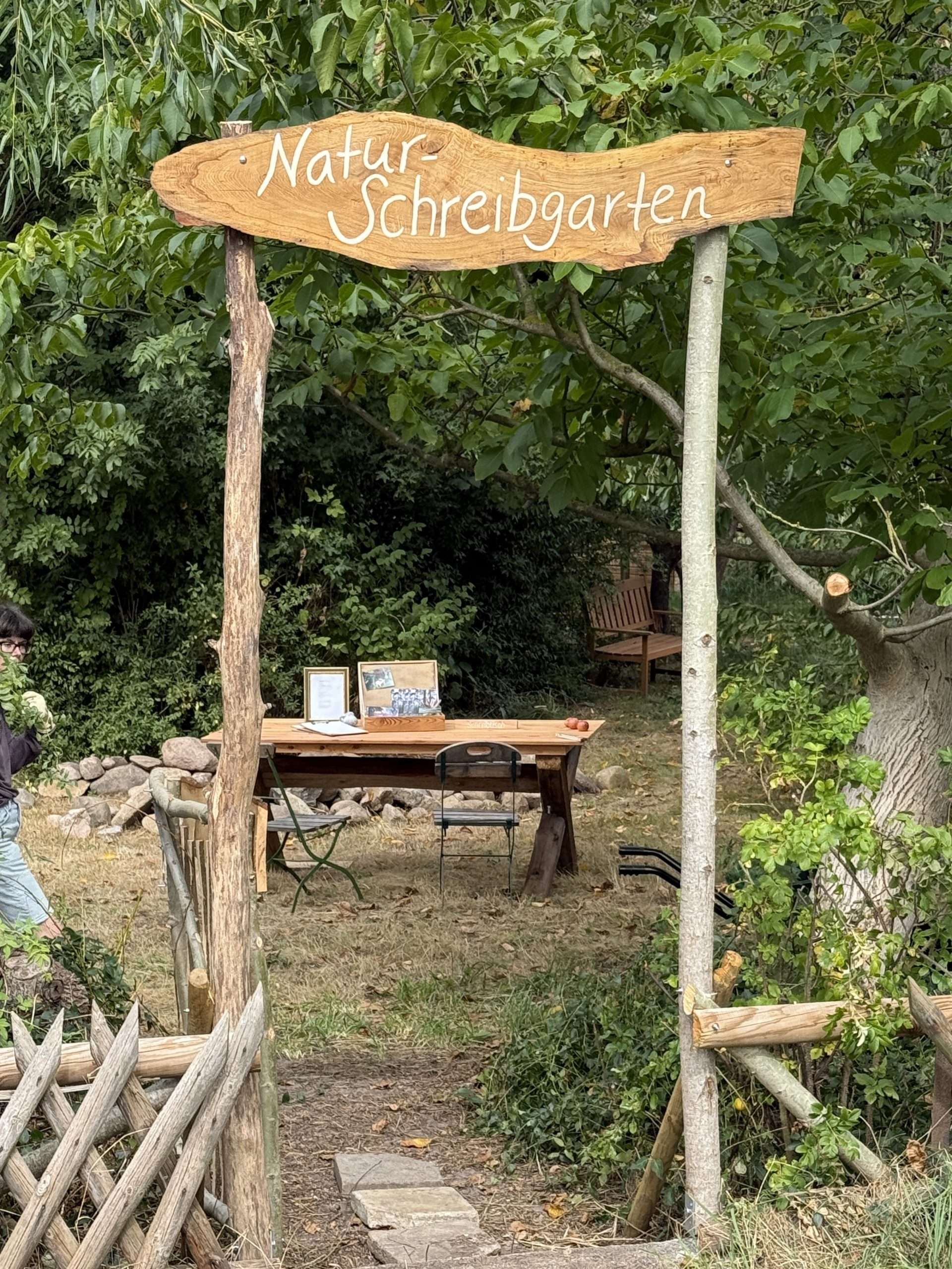 Eingang zum Naturschreibgarten